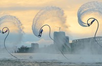 Đà Nẵng sẽ có show trình diễn nghệ thuật thể thao Jetski & Flyboards.