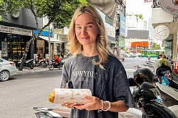 អាលេណា 2.jpg