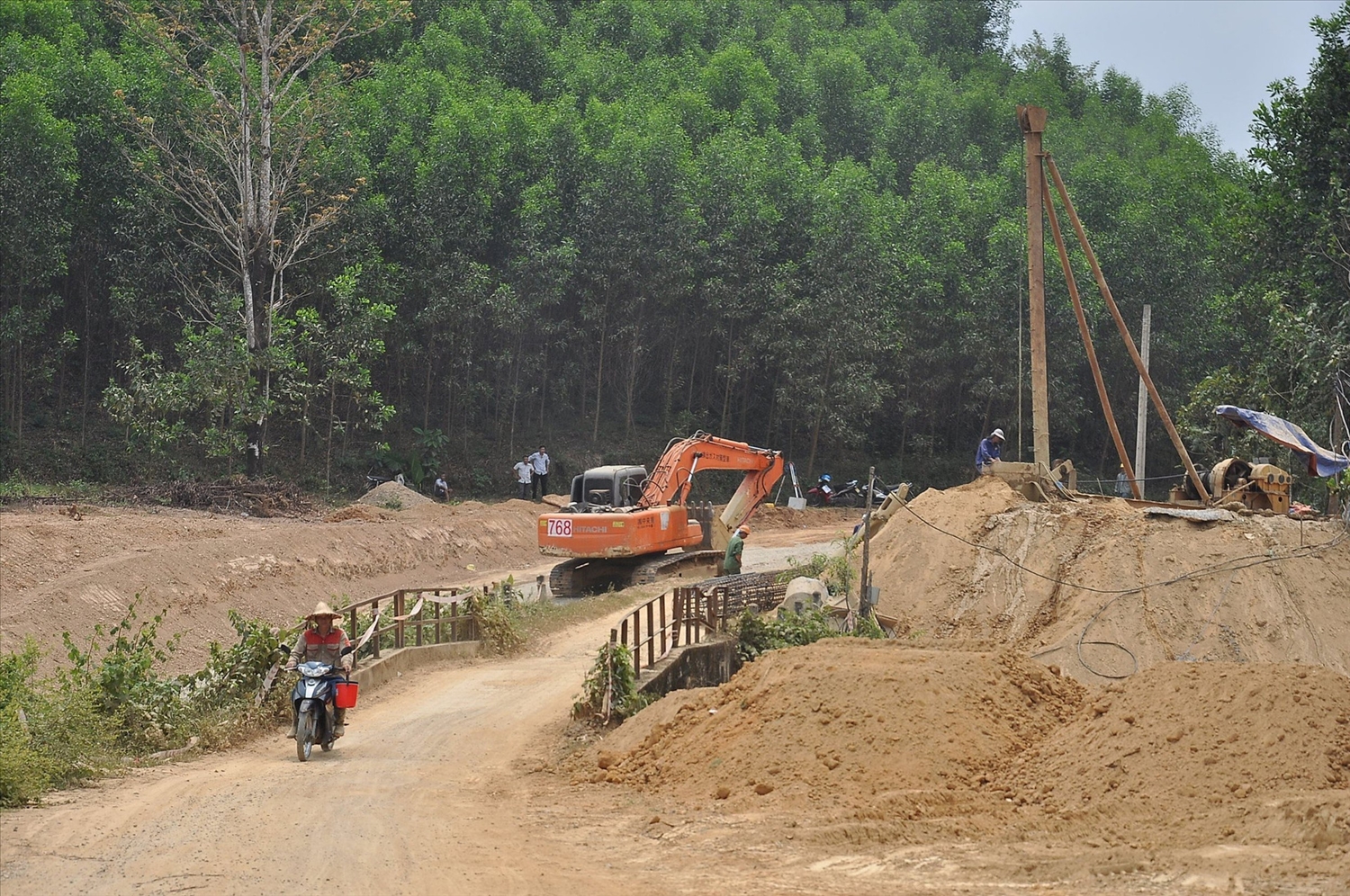 Quảng Nam yêu cầu các huyện đẩy mạnh giải ngân vốn các Chương trình MTQG