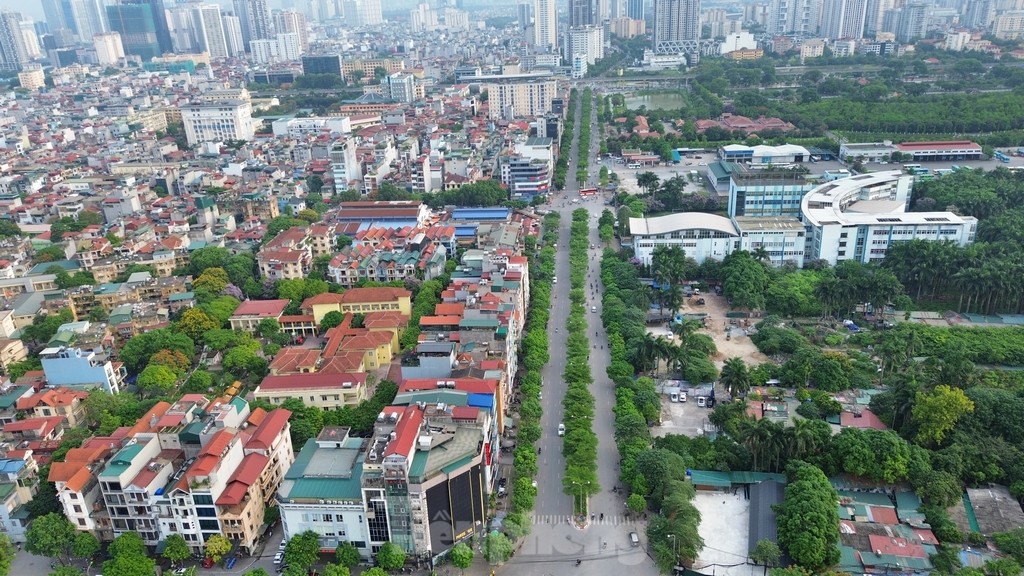 Toàn cảnh vị trí sẽ xây hầm chui tại nút giao Hoàng Quốc Việt - Phạm Văn Đồng - Trần Vỹ ảnh 5