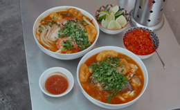 σούπα με νουντλς καβουριού 1.png