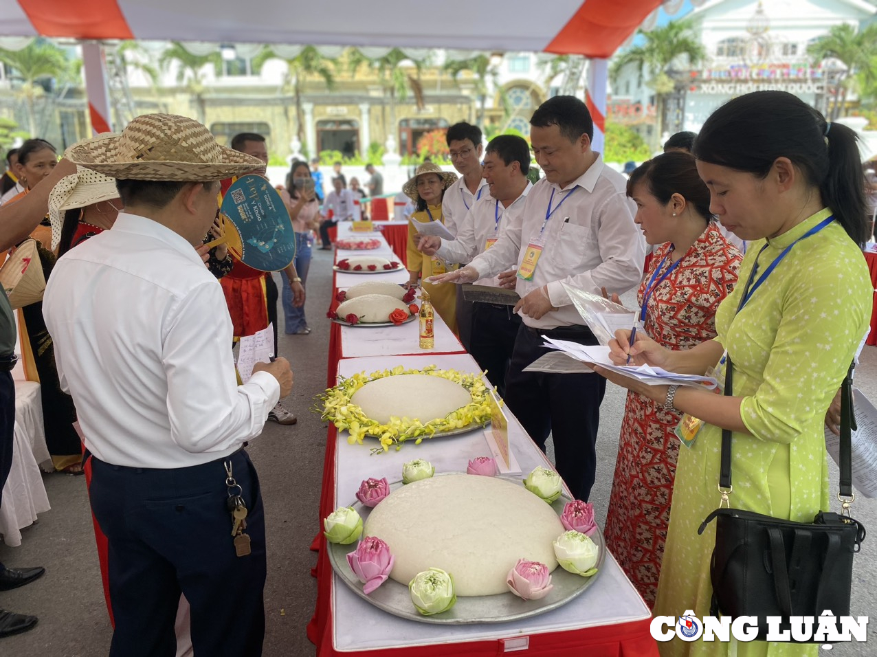 ve sam son xem nguoi dan thi lam banh chung  banh giay hinh 6