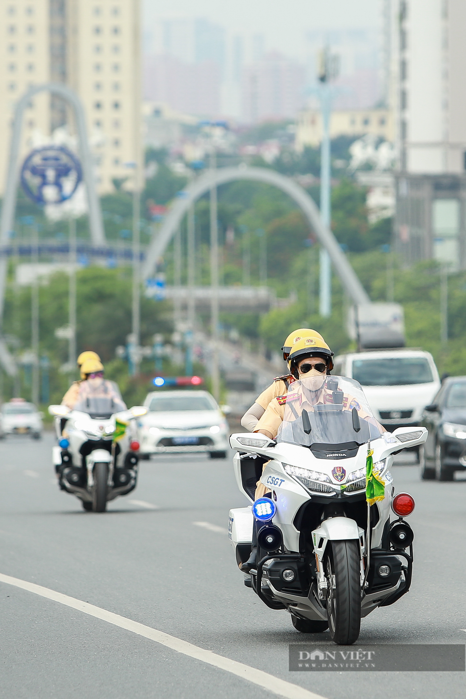 Dàn siêu mô tô công an Hà Nội tập luyện, sẵn sàng đón đoàn khách quốc tế thăm Việt Nam hôm nay- Ảnh 3.