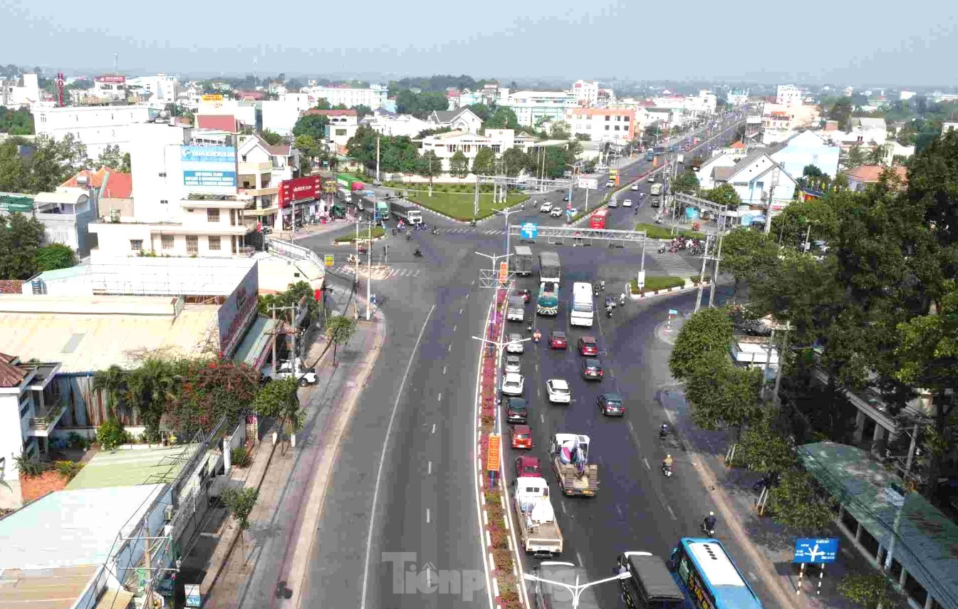 Aerial view of the first underpass construction area in Binh Duong photo 7