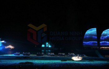 Rực rỡ đêm tổng duyệt Carnaval Hạ Long 2024