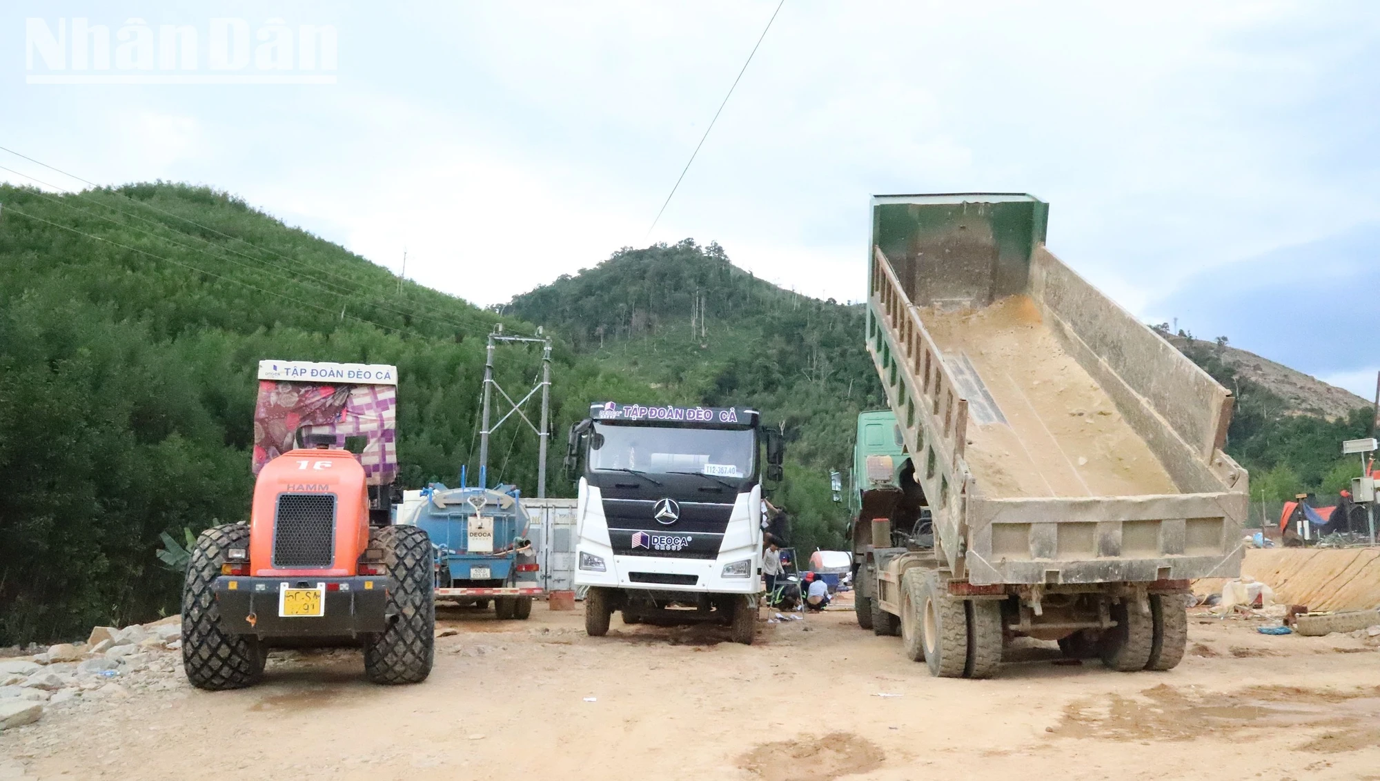 [Ảnh] Ở nơi “thâm sơn cùng cốc” đang làm cao tốc nối rừng và biển ảnh 5