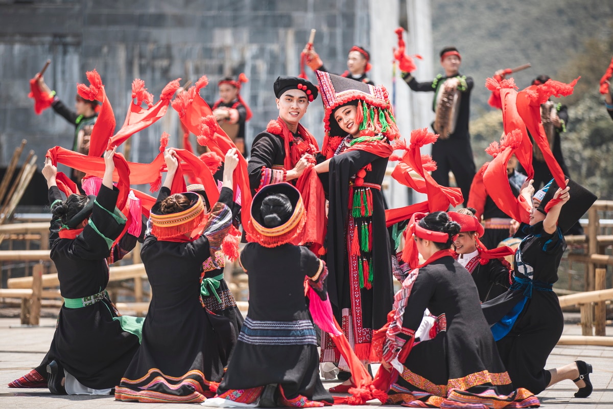 Tìm cách thúc đẩy phát triển công nghiệp văn hoá Việt Nam (*): Lấy văn hóa bản địa làm cốt lõi- Ảnh 2.