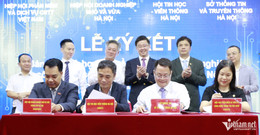 W-Hanoi ڈیجیٹل ٹیکنالوجی انڈسٹری 2 1.jpg