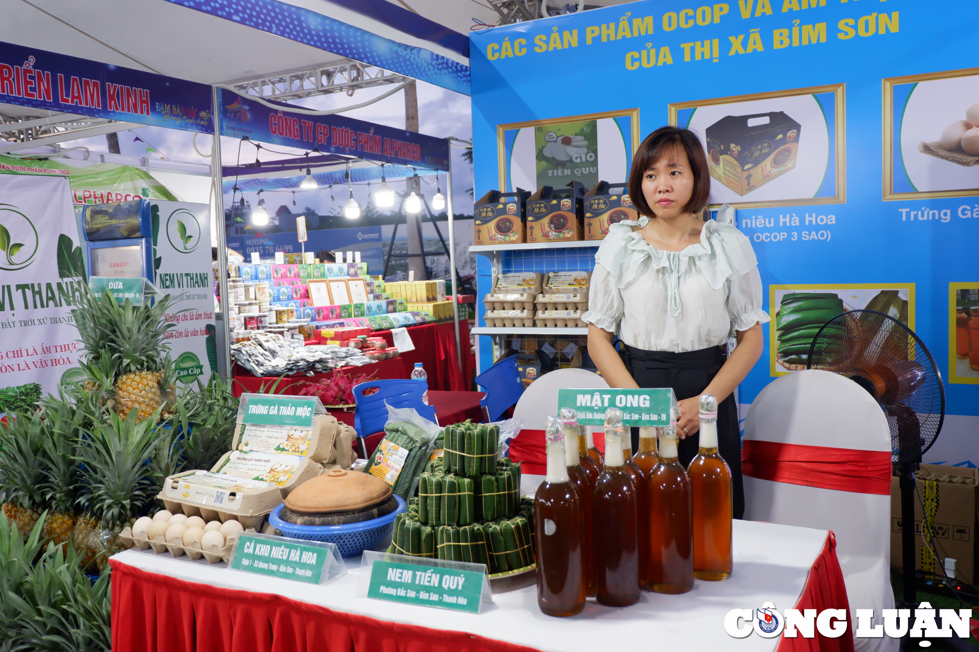 trung bay da dang dac san am thuc xu thanh hinh 5