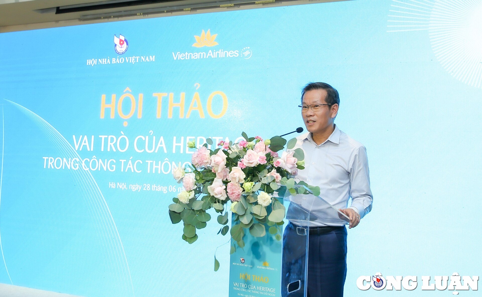 tap chi heritage  cau noi van hoa gioi thieu di san van hoa phong phu cua viet nam hinh 2