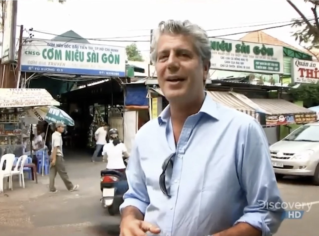 Cơm Niêu Sài Gòn đặc biệt được ông Anthony Bourdain ghé dùng bữa trong cả hai lần đến TP.HCM và được ông giới thiệu trên Discovery