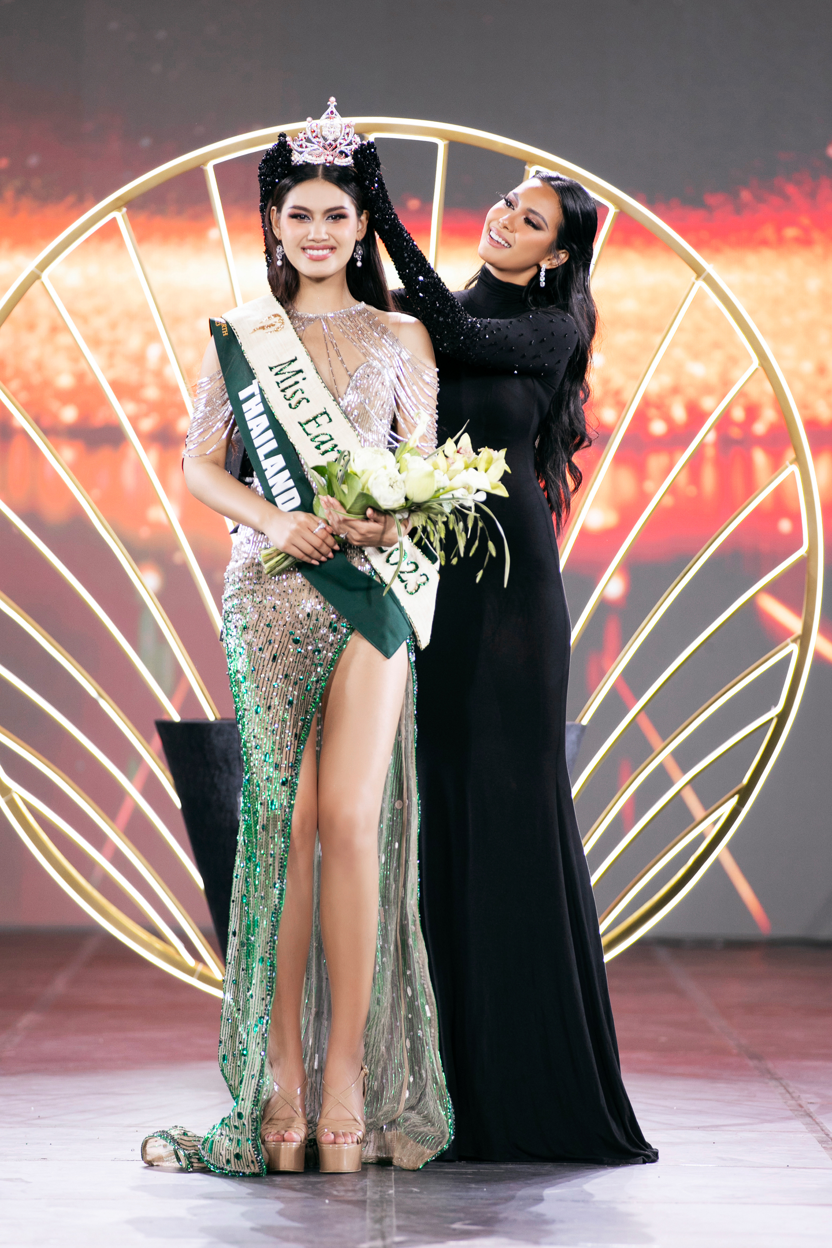 Người đẹp Albania đăng quang Miss Earth 2023, Đỗ Thị Lan Anh đoạt giải Á hậu 2 - Ảnh 16.