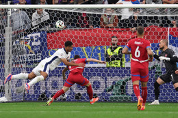 Bellingham Inggris Serbia 1 0.jpg