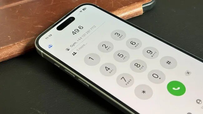 Apple hồi sinh bàn phím T9 của điện thoại 'cục gạch' trên iOS 18- Ảnh 1.