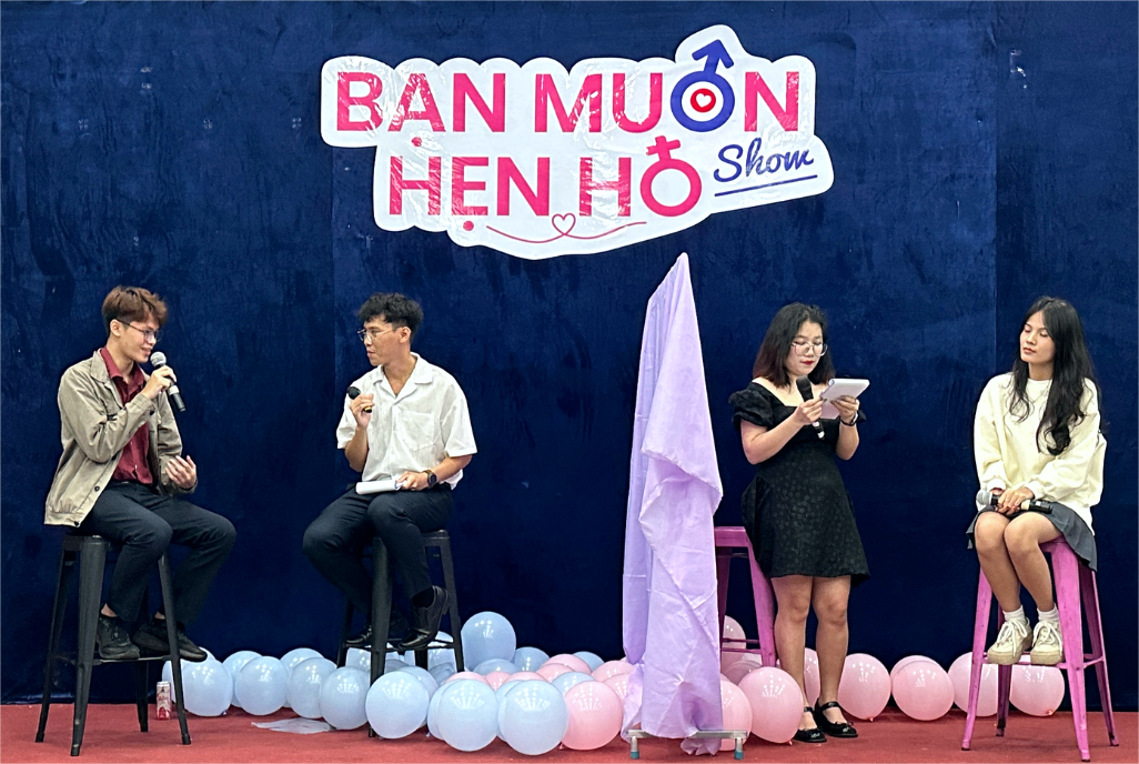 'Bạn muốn hẹn hò' phiên bản sinh viên do chính sinh viên thực hiện tạo cơ hội kết đôi cho chính bạn bè mình - Ảnh: K.S.