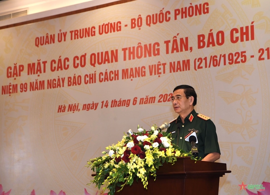 bao chi dong hanh thuc hien nhiem vu quan su quoc phong xay dung nen quoc phong toan dan hinh 1