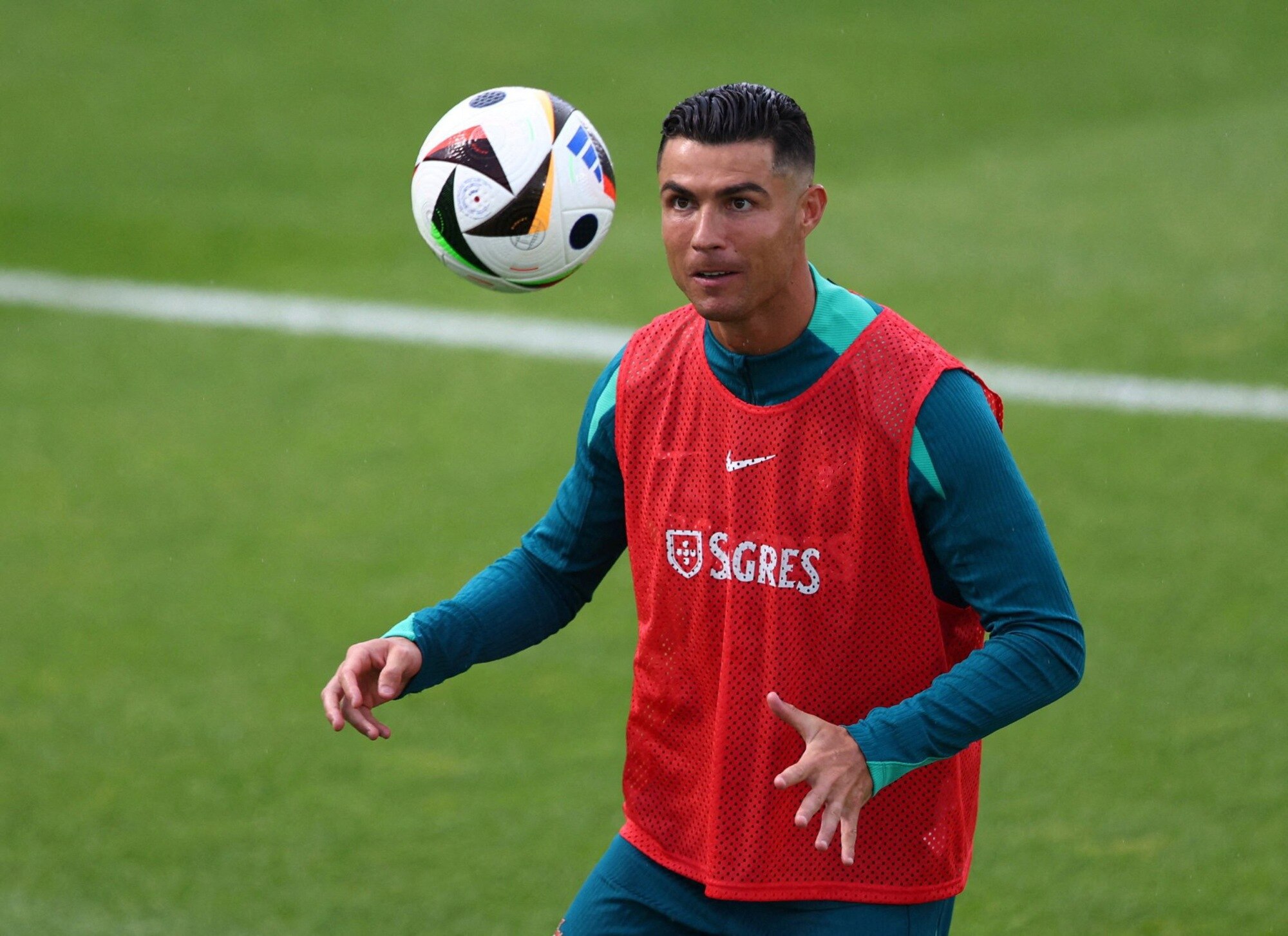 Bồ Đào Nha - CH Czech (2 giờ ngày 19.6): Bài toán Ronaldo- Ảnh 2.