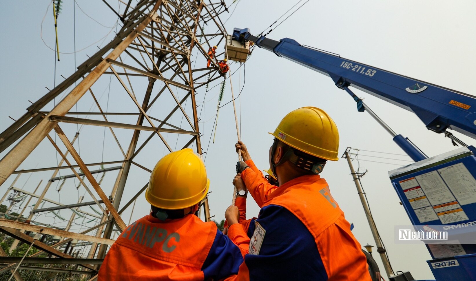 Tiêu điểm - Thủ tướng: Đề xuất cụ thể lộ trình điều chỉnh giá điện, dịch vụ khám bệnh