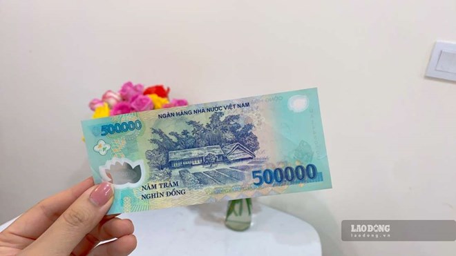 Lãi suất Vietcombank: Gửi tiết kiệm 800 triệu đồng nhận bao nhiêu tiền lãi?