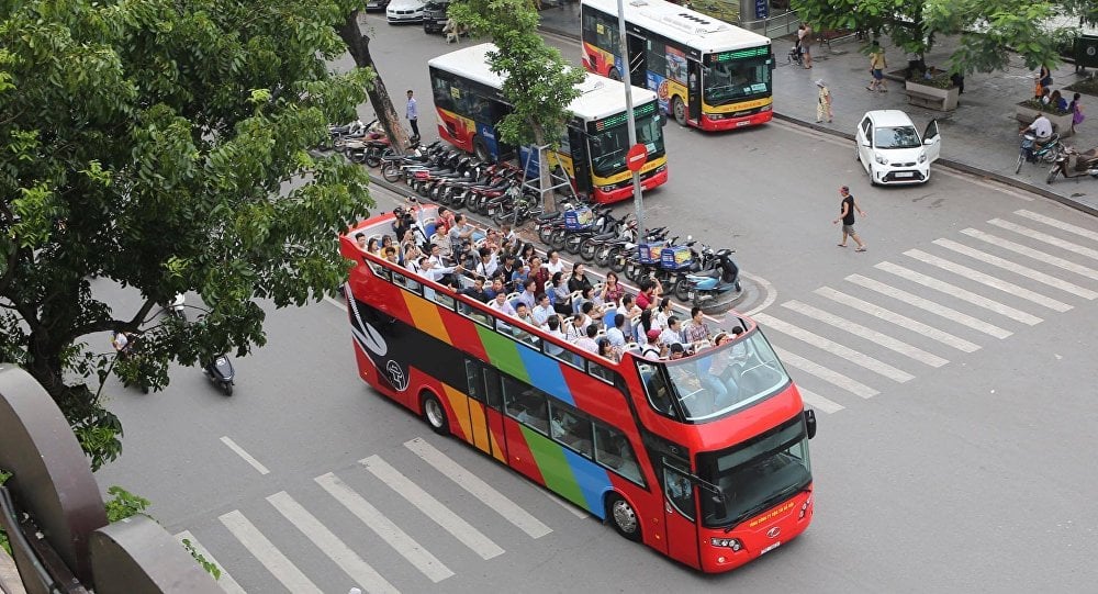 Hà Nội sắp có tuyến buýt city tour đi Bát Tràng- Ảnh 1.