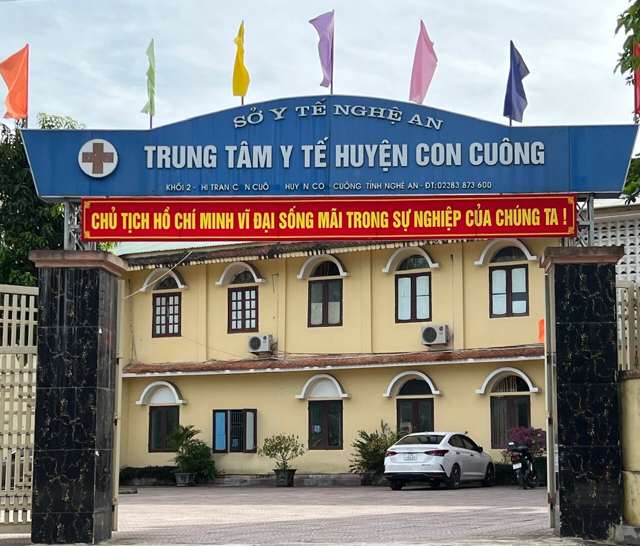 Làm rõ thông tin hơn 100 nhân viên y tế bị thu hồi tiền công tiêm vắc xin Covid-19- Ảnh 1.