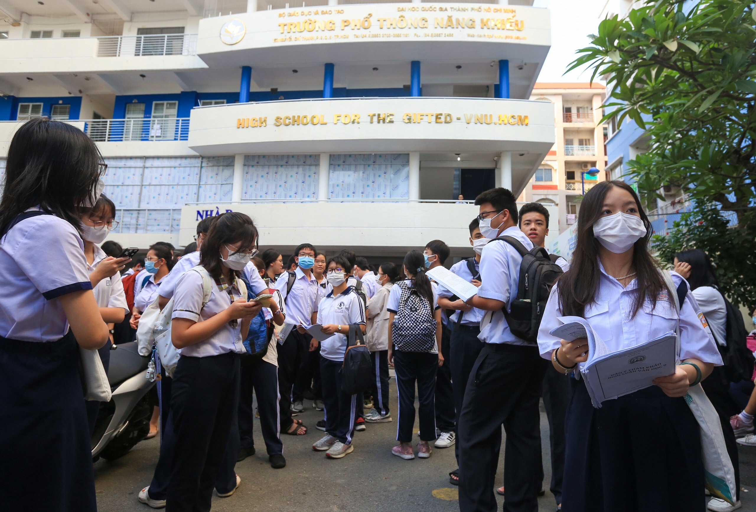 Ngày mai, Trường Phổ thông Năng khiếu công bố điểm thi, điểm chuẩn lớp 10- Ảnh 1.