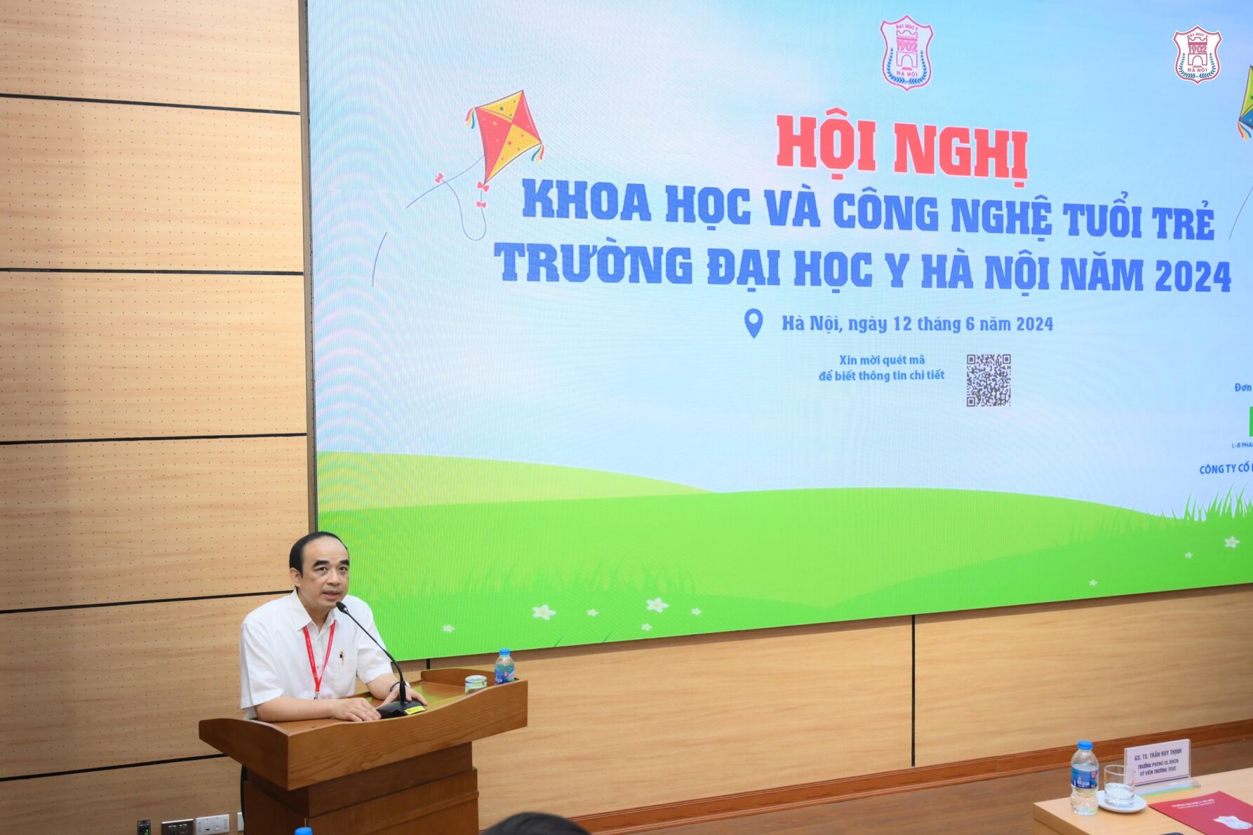 Nghiên cứu khoa học là năng lực bắt buộc của sinh viên trường y- Ảnh 1.