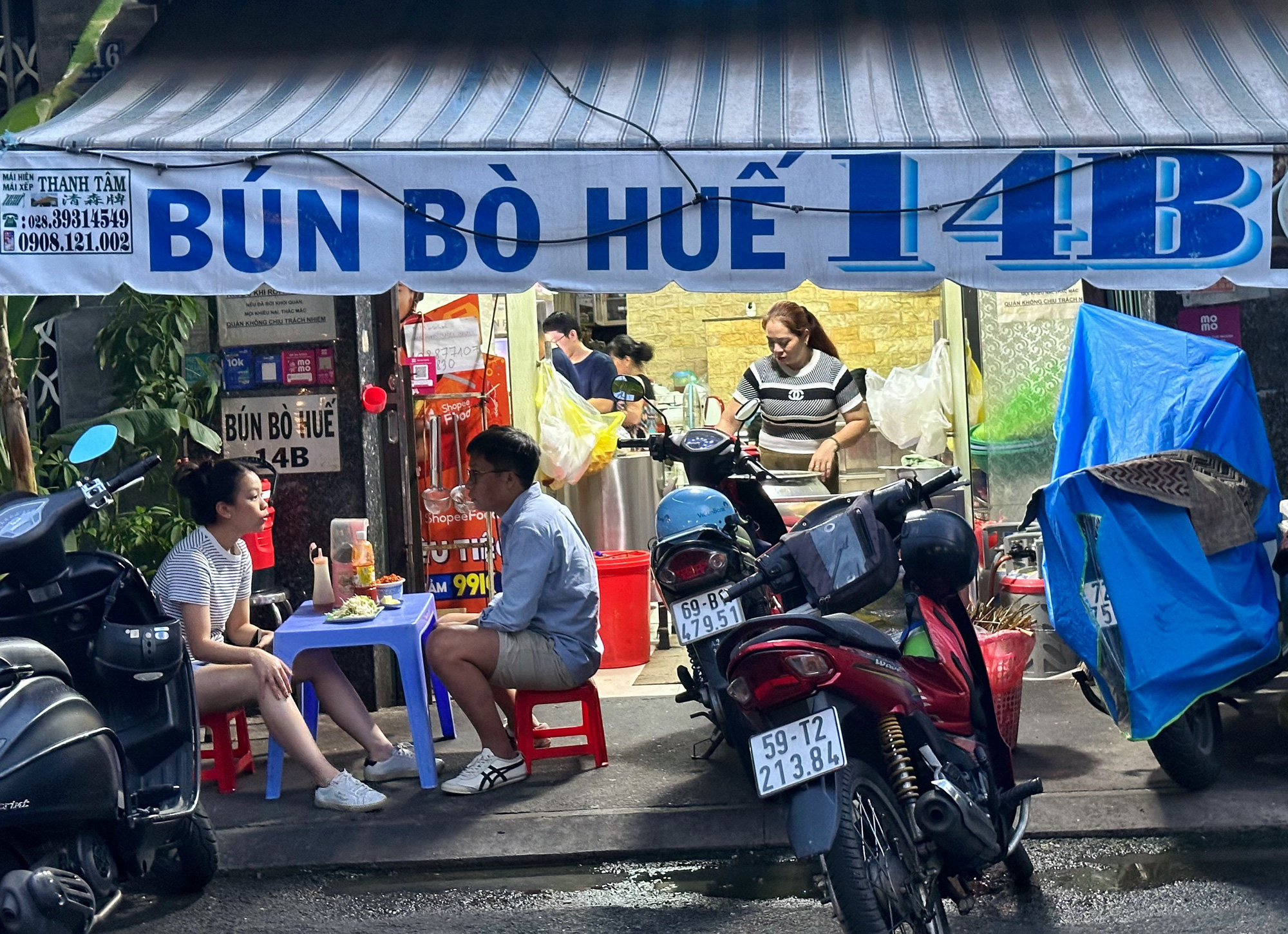 Bún bò Huế 14B là quán bún bò Huế duy nhất ở TP.HCM nằm trong hạng mục Bib Gourmand - Ảnh: CN