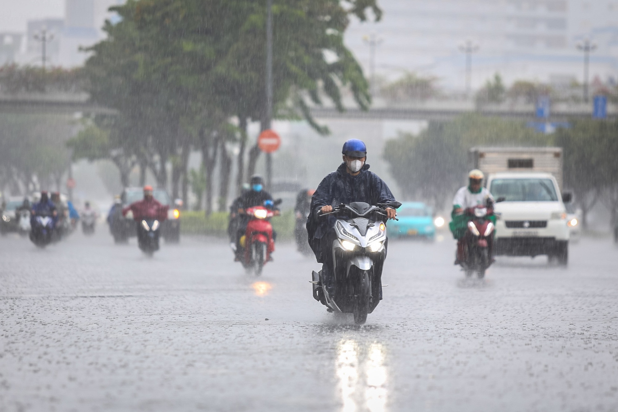 Hôm nay 22-6, dự báo thời tiết Nam Bộ mưa to nhiều nơi - Ảnh: PHƯƠNG QUYÊN