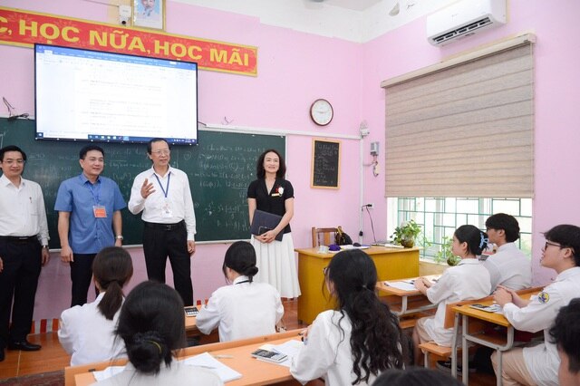 Trưởng Ban Chỉ đạo quốc gia Kỳ thi tốt nghiệp THPT 2024: "Toàn quốc đã sẵn sàng để tổ chức một Kỳ thi an toàn, nghiêm túc, đúng quy chế" - Ảnh 1.