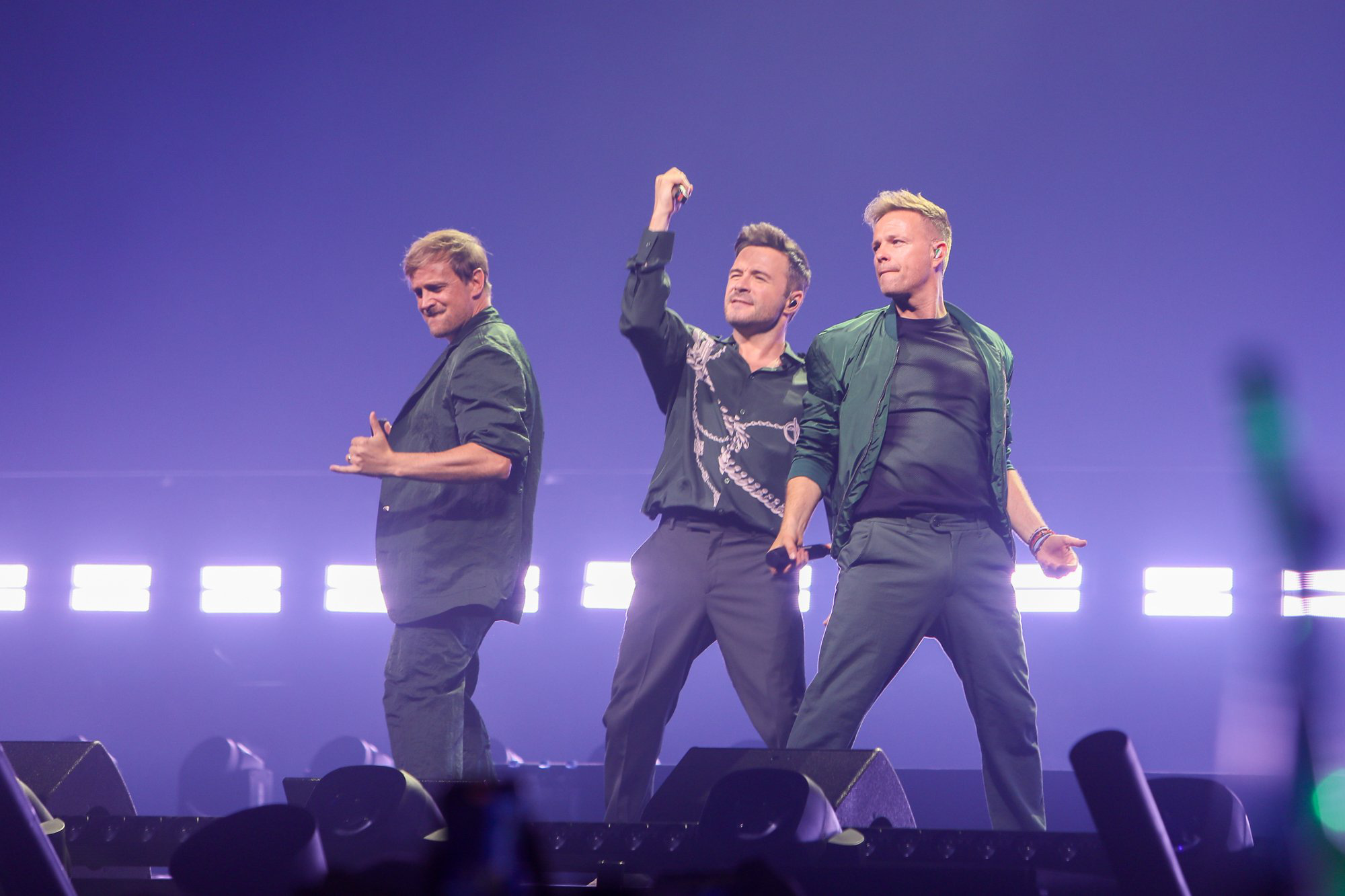 Show diễn ở Hà Nội ngày 4, 5-6 vừa qua của Westlife nằm trong tour diễn toàn cầu của nhóm nhạc này - Ảnh: DANH KHANG