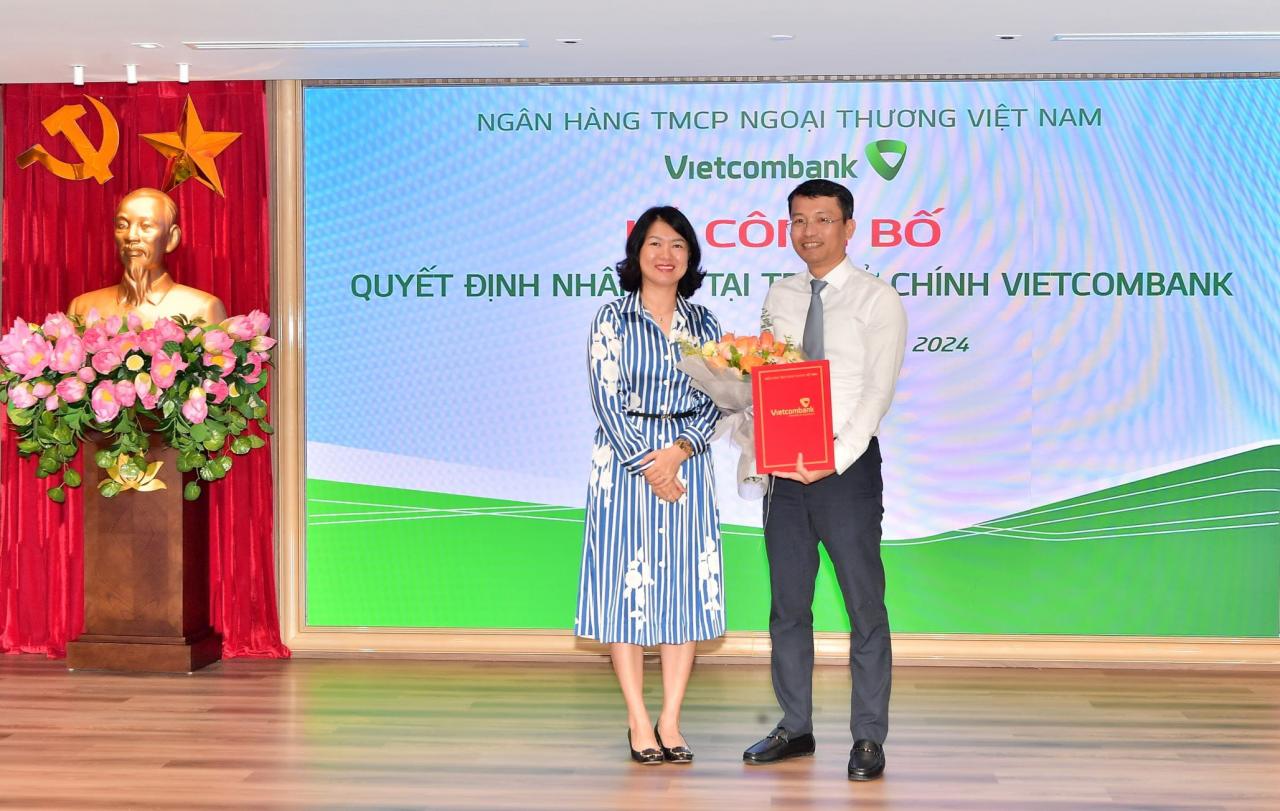 Vietcombank công bố quyết định điều động và bổ nhiệm lãnh đạo các Ban