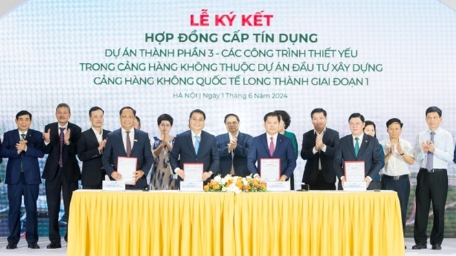 Vietcombank và ACV ký kết hợp đồng cấp tín dụng trị giá 1,8 tỷ USD