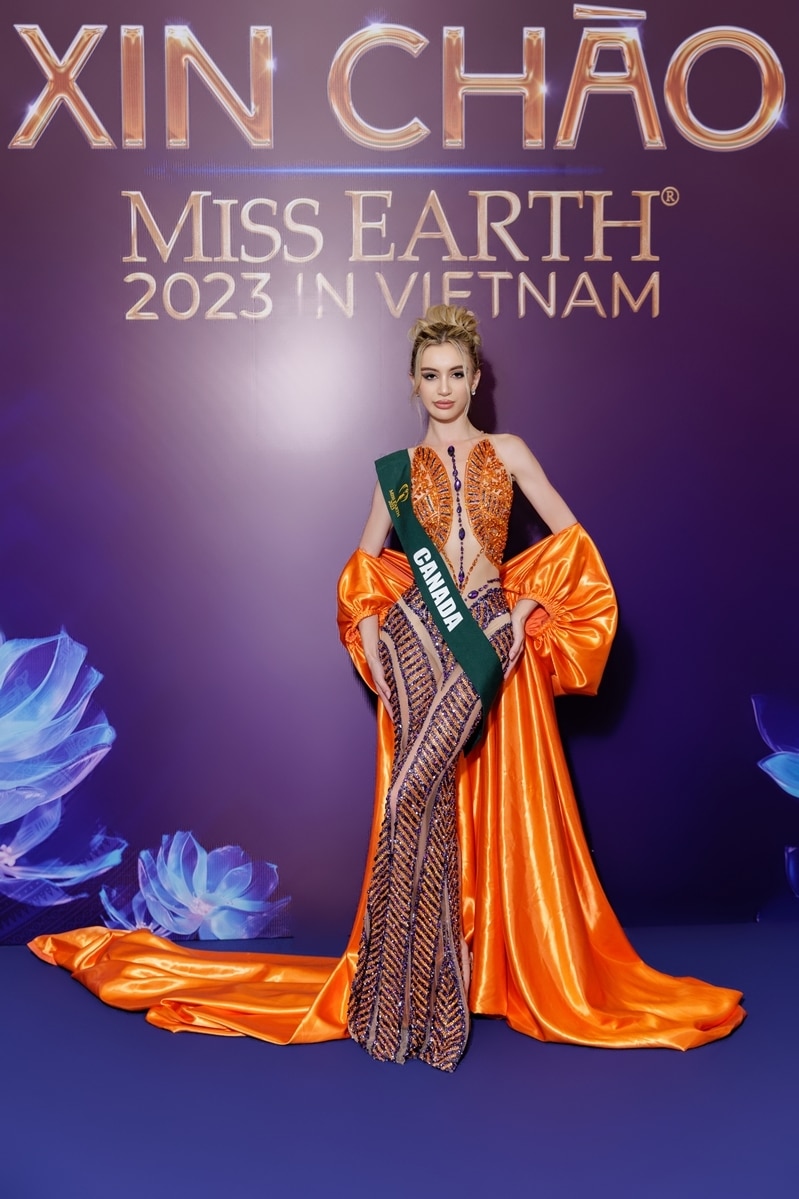 90 thí sinh Miss Earth 2023 mặc gợi cảm "đọ sắc": Hoa hậu Lan Anh, mỹ nhân Hàn Quốc nổi bật nhất? - Ảnh 5.