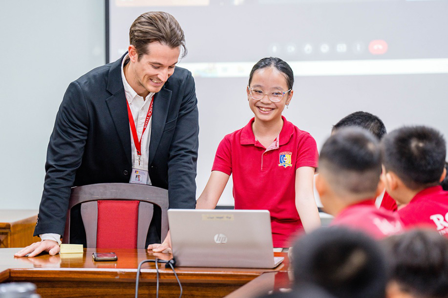 Học sinh Royal School lớp 8 hai lần đạt điểm tuyệt đối Cambridge Checkpoint- Ảnh 4.