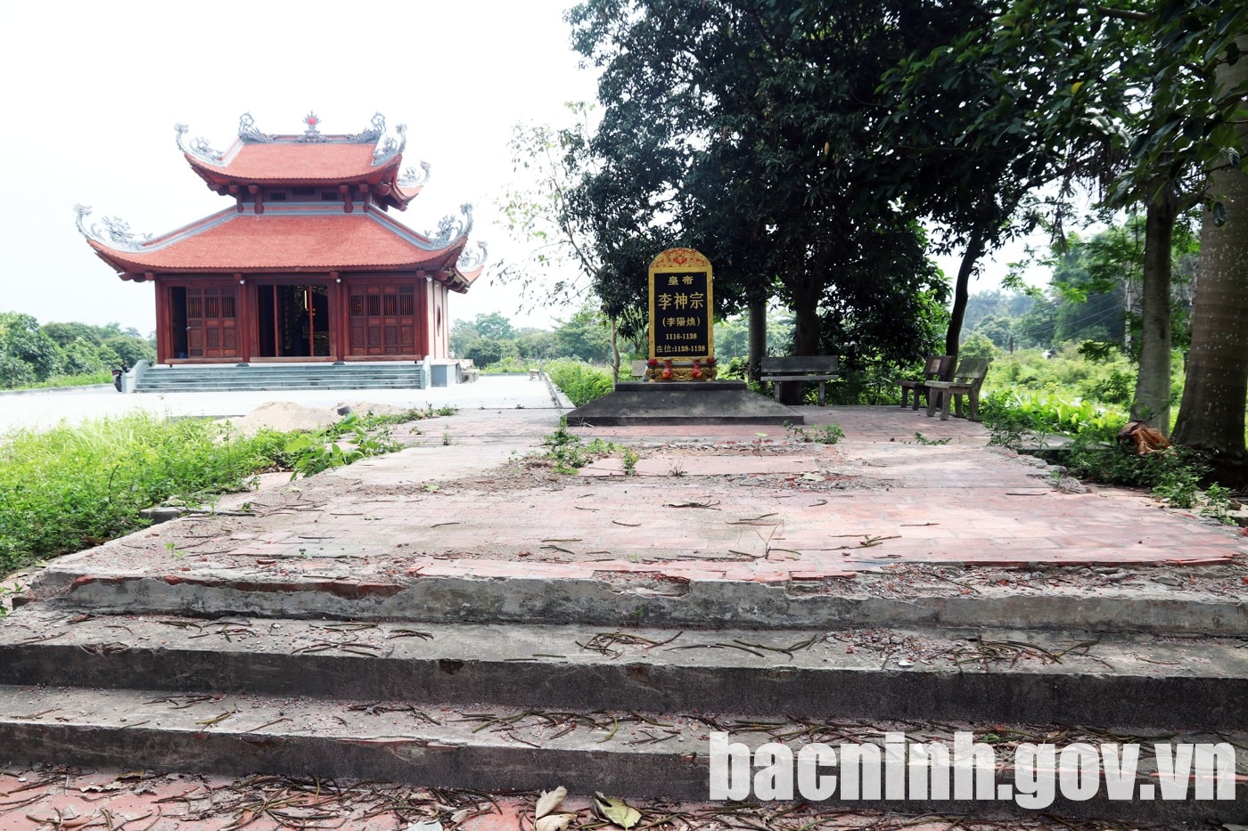 Cách đền Đô ở Bắc Ninh 2km là lăng vua Lý Thái Tổ, có ao bán nguyệt, cạnh đồng lúa, xưa là khu rừng- Ảnh 14.