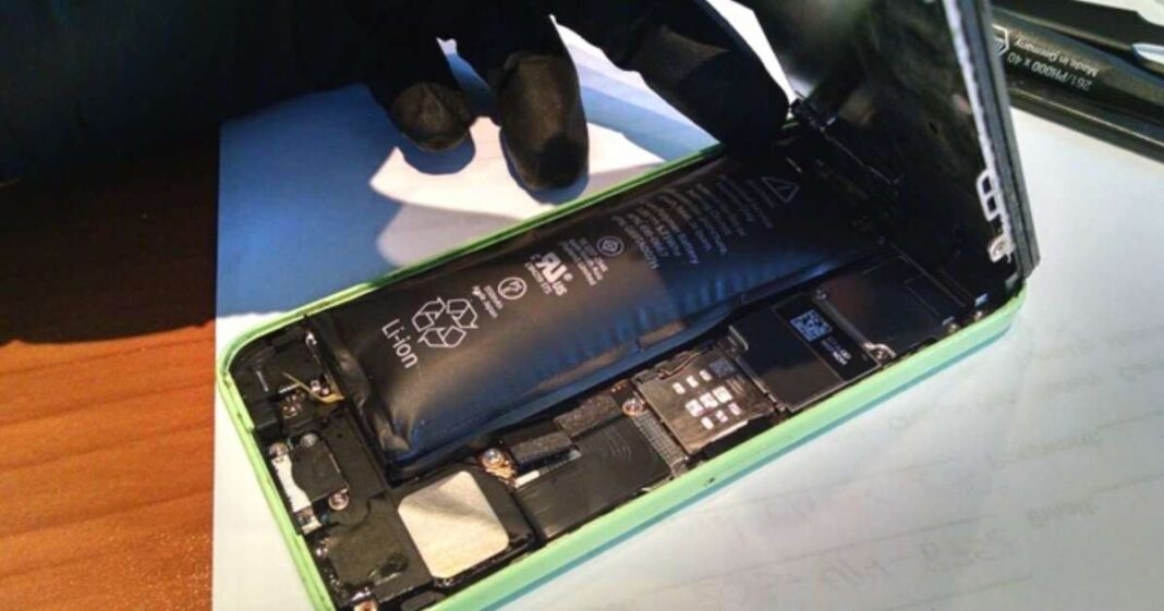 Pin iPhone mới sẽ dày hơn 10%  