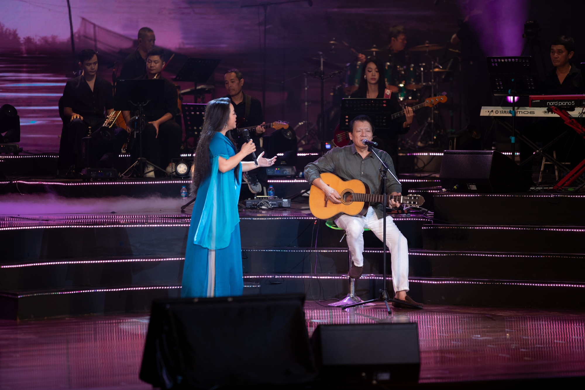 វិចិត្រករប្រជាជនខេត្ត Quang Vinh បានសារភាពថាមាន NSND Quang Vinh thú nhận có hai lần “không bình thường” với Tố Nga - Ảnh 5.