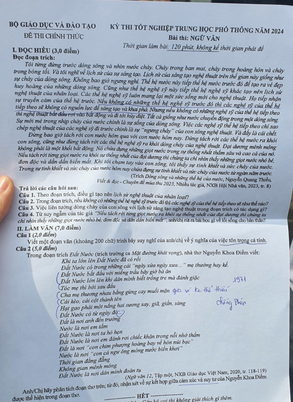 Trúng tủ với 'Đất Nước', có dễ lấy điểm cao môn văn tốt nghiệp THPT?- Ảnh 2.