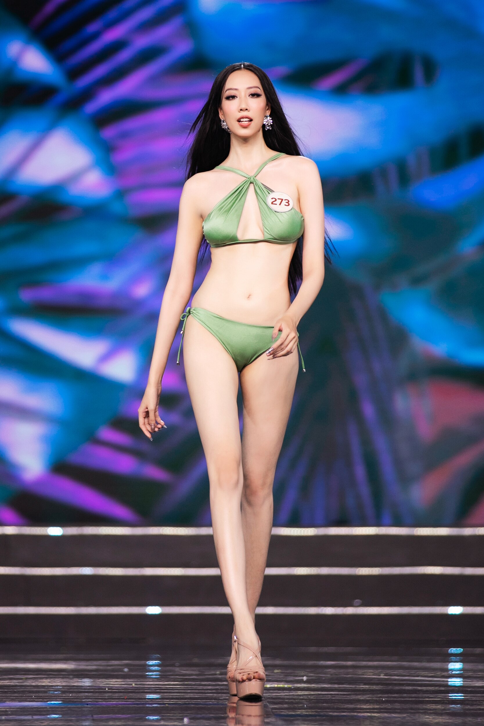 Nhan sắc mỹ nhân Hải Dương cao 1,81m "lấn át" Lê Hoàng Phương trước chung kết Miss Grand Vietnam 2023 - Ảnh 9.