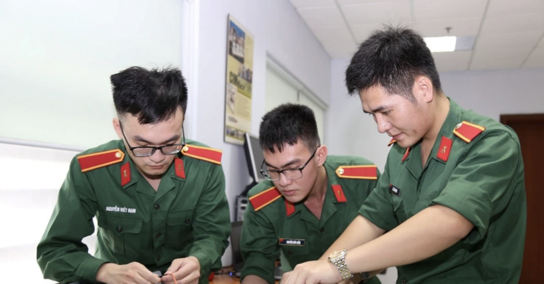 Thêm trường quân đội công bố điểm chuẩn xét tuyển sớm 2024