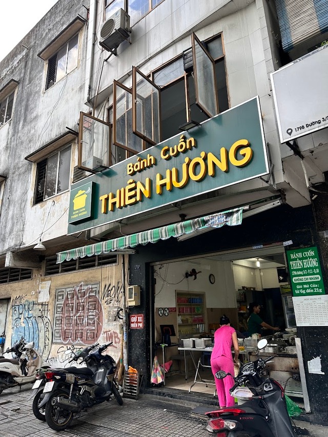 Những hàng bánh cuốn ngon, hấp dẫn tại TP.HCM níu chân du khách- Ảnh 2.