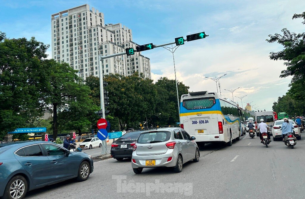 Sau 'nắn' hành trình, xe khách xuất bến Giáp Bát thế nào? ảnh 5