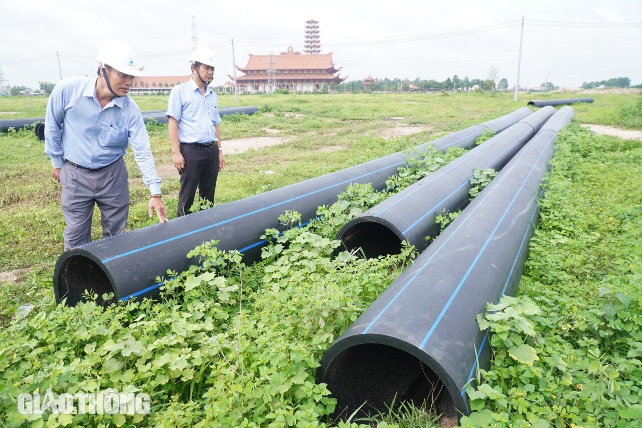 Lắp đường ống dài gần 6km đưa nước sạch vào sân bay Long Thành- Ảnh 9.