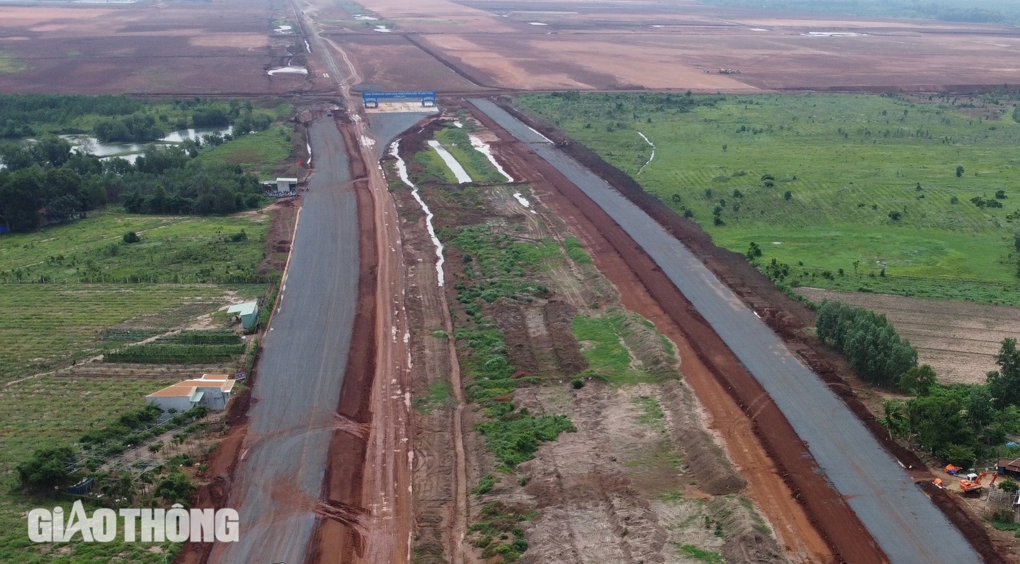 Lắp đường ống dài gần 6km đưa nước sạch vào sân bay Long Thành- Ảnh 11.