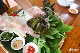 W-ភ្នំស្មៅបីជ្រុង 2.JPG.jpg