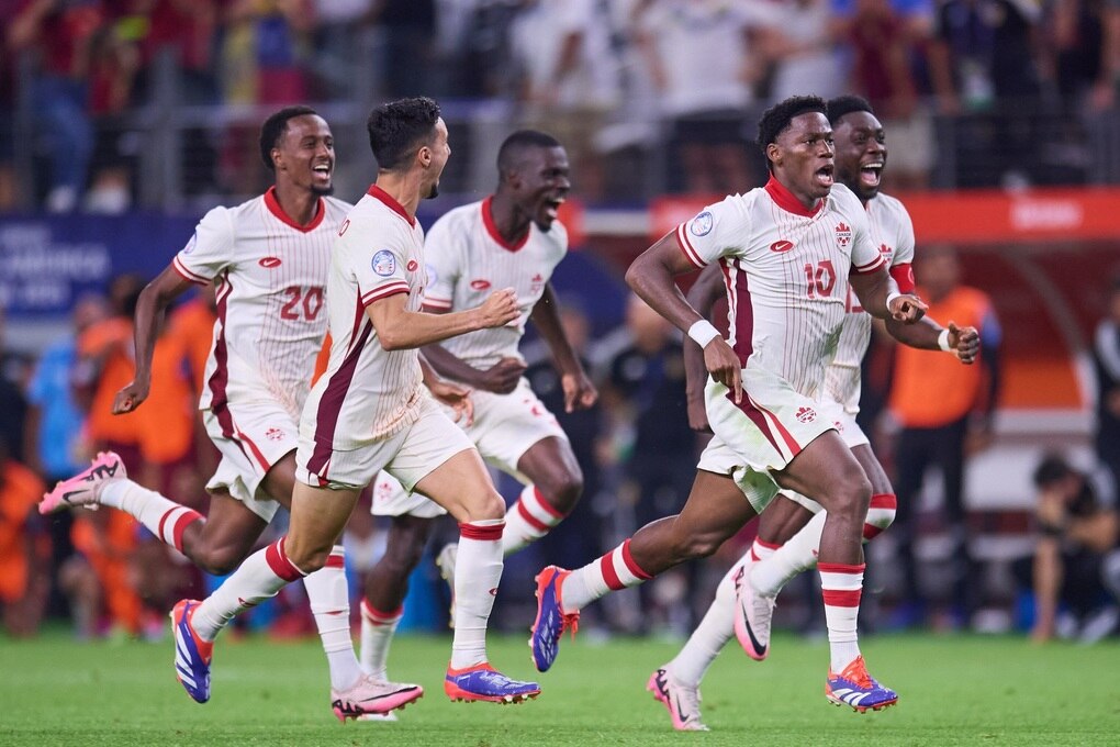 Đánh bại Venezuela, Canada gặp Argentina ở bán kết Copa America - 1