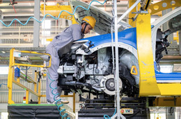 ماشین مونتاژ شده تاکو ۱ ۲۱۰.jpg