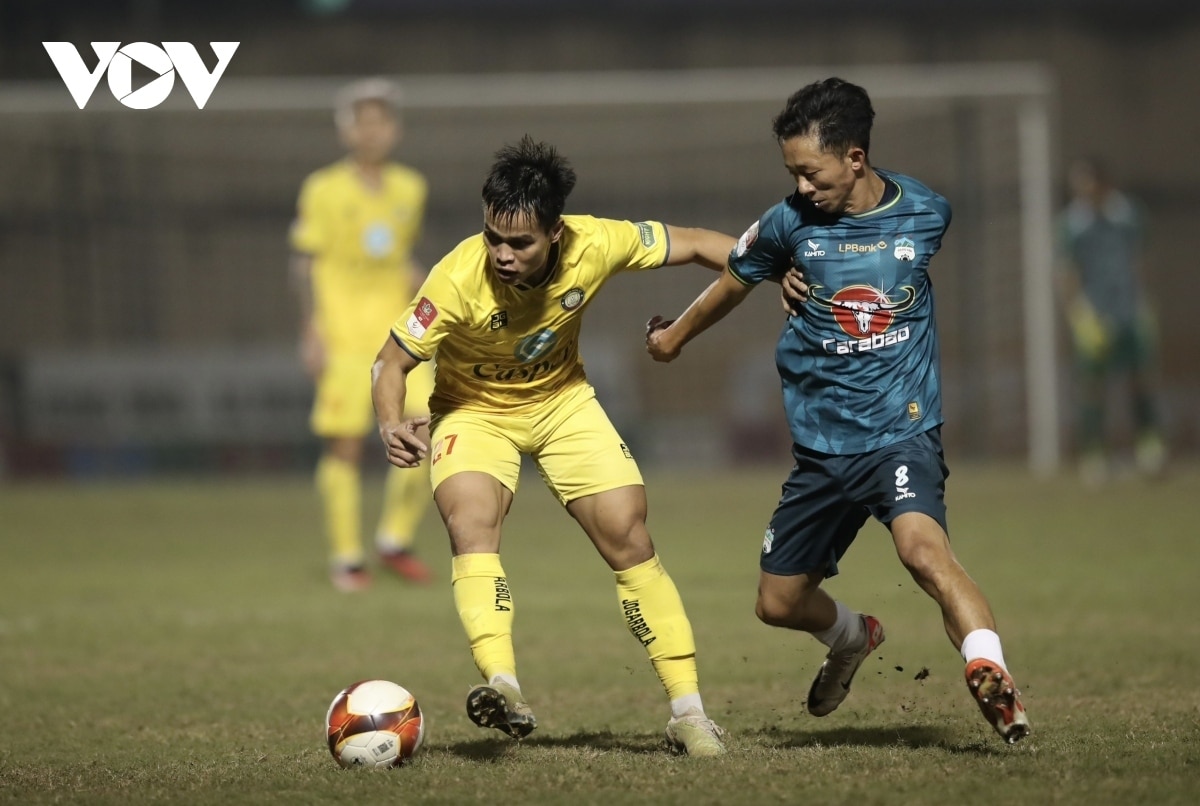 chuyen nhuong v-league hagl gap kho khi bo sung cau thu hinh anh 1