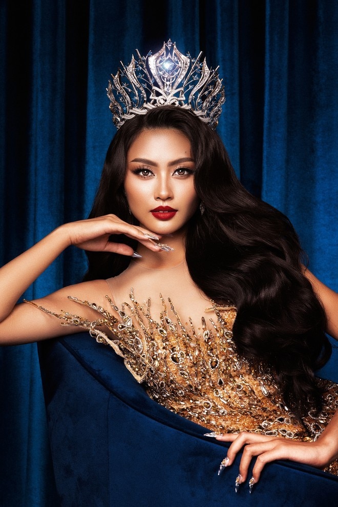 Nhan sắc nước chủ nhà Việt Nam sẽ tham gia tranh tài tại đấu trường "Miss Cosmo 2024" là Bùi Thị Xuân Hạnh